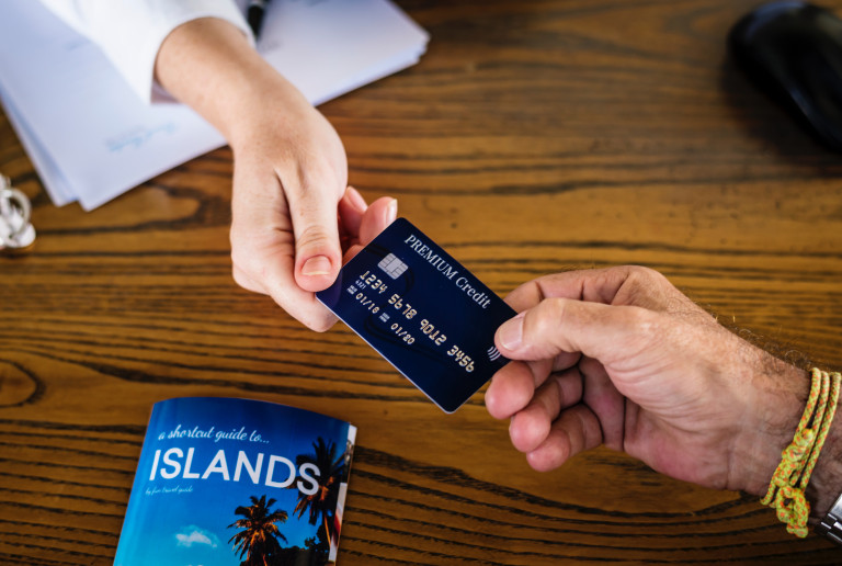 banking-brochure-commerce-1374544